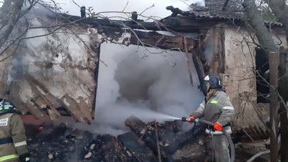 Труп женщины найден под завалами сгоревшего дома в Воронежской области