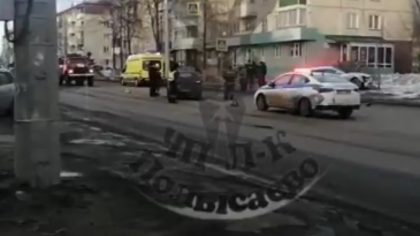 Иномарка сбила подростка на пешеходном переходе в Кузбассе
