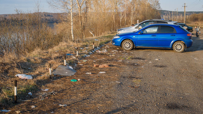 Президент РФ утвердил штрафы за выброшенный из машины мусор