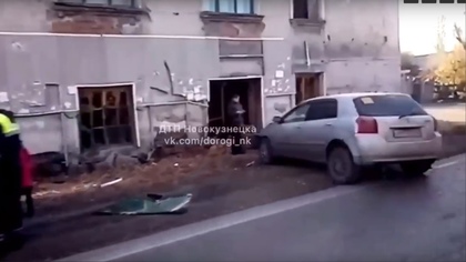 Пьяный водитель покалечил пешехода лобовым стеклом в результате ДТП в Новокузнецке