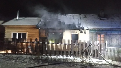Двухквартирный дом сгорел в кузбасском городе