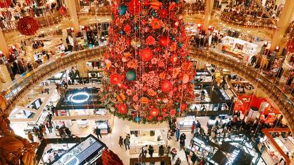 Спрос на праздничные товары в России вырос на 449% за год