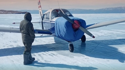 Новосибирцы незаконно посадили самолет в особой зоне Байкала
