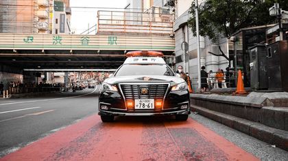 Полиция задержала управлявшего автомобилем 60 лет без прав японца 