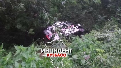 Соцести: скорая помощь вылетела в кювет на дороге под Новокузнецком