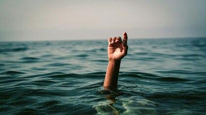 Море поглотило еще одного туриста на пляже в Сочи