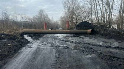 Дорога в Новокузнецке оказалась перекрыта из-за подтопления