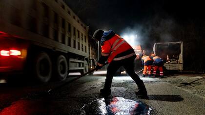 Дорожники проведут ямочный ремонт на улице Нахимова в Кемерове в холода 