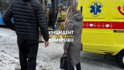 "Протащил до остановки": очевидцы сообщили о сбитой автобусом в Кемерове женщине