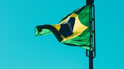 Иностранец заявил о минировании посольства РФ в Бразилии