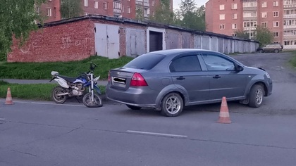 Мотоциклист без прав попал в ДТП в Кузбассе