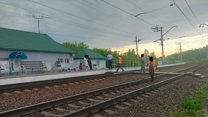 Поезд сбил женщину в Новокузнецке