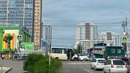 Женщина и дети пострадали в ДТП с автобусом в Хабаровске