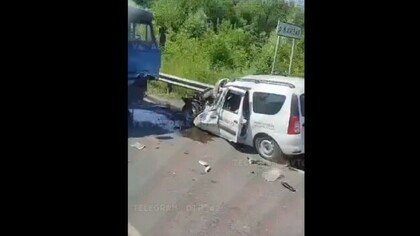 Страшная лобовая авария произошла на трассе в Кузбассе