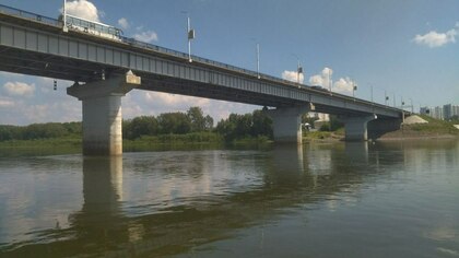 Ремонтники перекроют проход под Кузбасским мостом из-за опасности