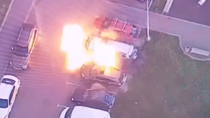 Видео момента взрыва автомобиля в Москве появилось в Сети