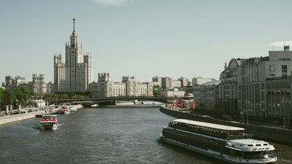 Упавший с яхты топ-менеджер Московской биржи скончался после прогулки по Москве-реке 