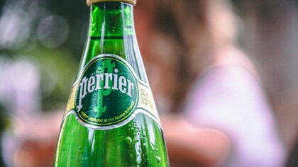 Угроза исчезновения нависла над заводом Perrier во Франции из-за фекальных бактерий