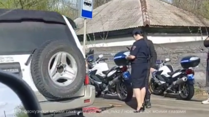 Соцсети: ребенок на самокате попал в больницу после наезда автомобиля в Новокузнецке