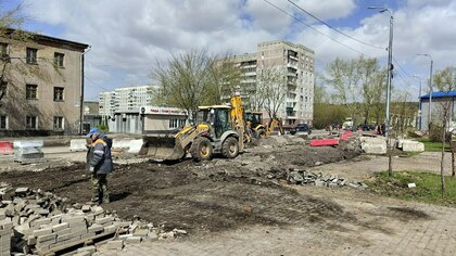 Рабочие начали благоустраивать улицу 1 Мая в Новокузнецке