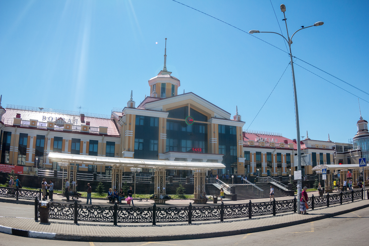 Власти Новокузнецка решили бороться с автомобилистами на пригородном вокзале  / VSE42.RU - информационный сайт Кузбасса.